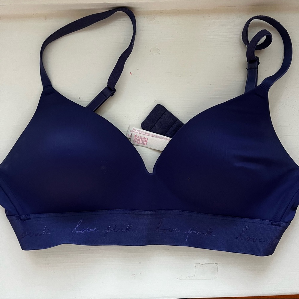 34B Victorias Secret Pink Wear Everywhere Wireless Lightly Lined Bra